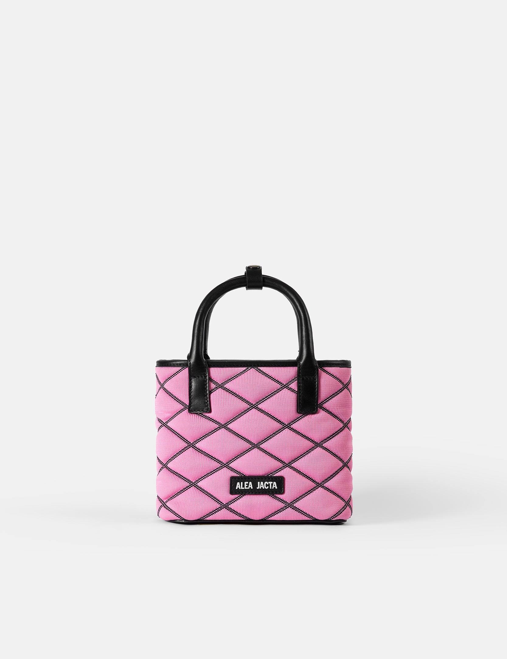 Color: Pink